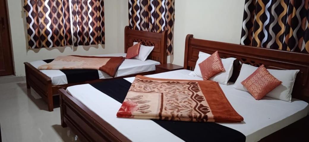 Hotel Nakshatra Ooty Exterior foto