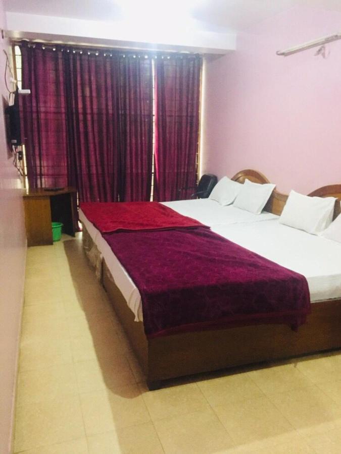 Hotel Nakshatra Ooty Exterior foto