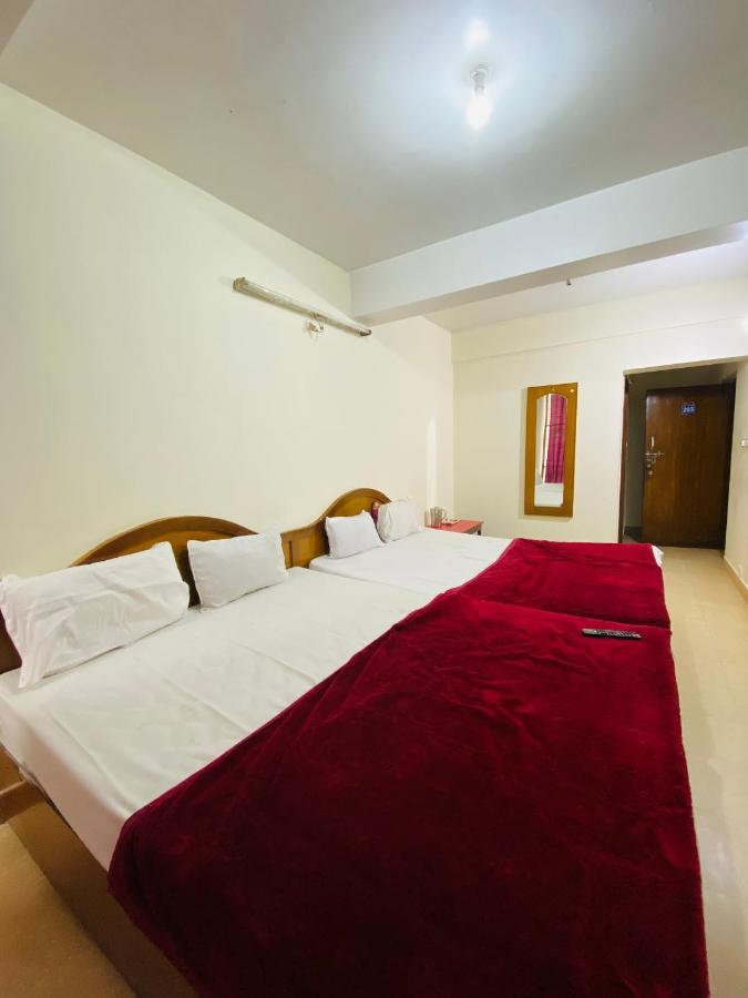 Hotel Nakshatra Ooty Exterior foto